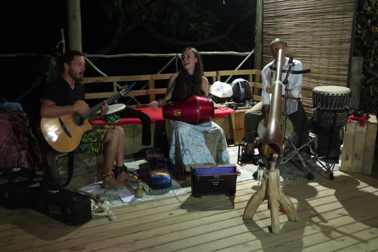 Otentic, Eco Tent Experience Grand River South East Dış mekan fotoğraf